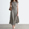 Asymmetrisch drapiertes Midikleid
