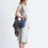 Asymmetrisches Midikleid mit Rüschen
