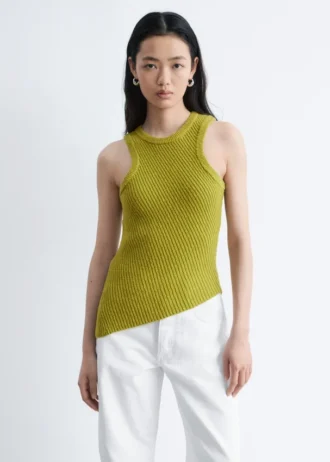 Asymmetrisches Tanktop aus Rippenstrick
