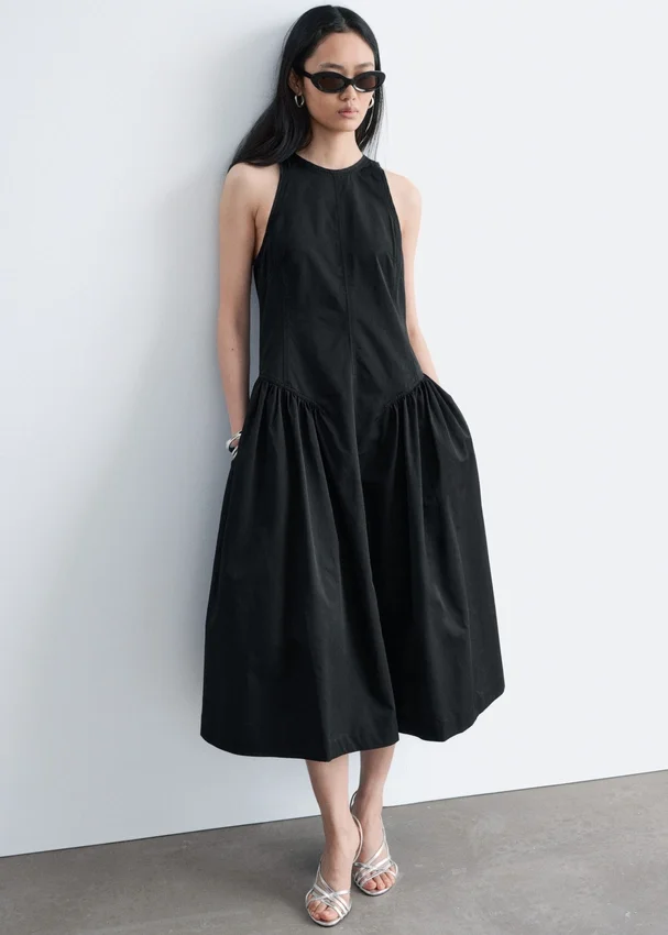 Ausgestelltes Midikleid Ausgestelltes Midikleid