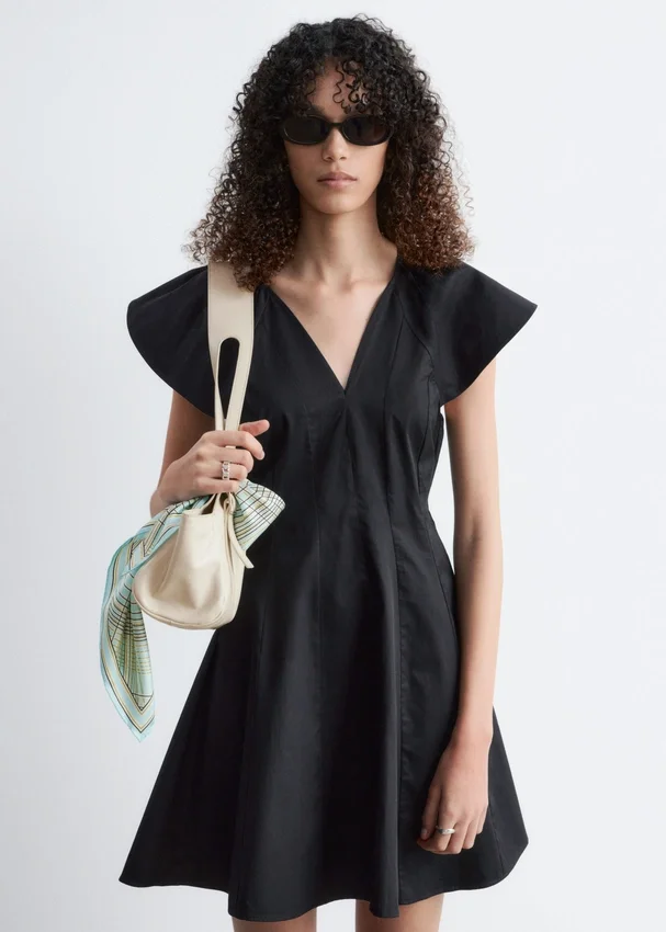 Ausgestelltes Minikleid Ausgestelltes Minikleid