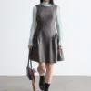 Ausgestelltes Minikleid aus Wolle Ausgestelltes Minikleid aus Wolle