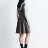 Ausgestelltes Minikleid aus Wolle Ausgestelltes Minikleid aus Wolle