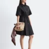Ausgestelltes Minikleid mit Kordelzug Ausgestelltes Minikleid mit Kordelzug