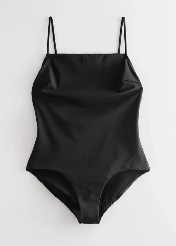 Bandeau-Badeanzug mit offenem Rücken Bandeau-Badeanzug mit offenem Rücken