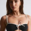 Bandeau-Bikini-Oberteil mit Bindeband vorne Bandeau-Bikini-Oberteil mit Bindeband vorne