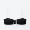 Bandeau-Bikini-Oberteil mit Bindeband vorne Bandeau-Bikini-Oberteil mit Bindeband vorne