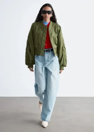 Barrel-Jeans mit weitem Bein