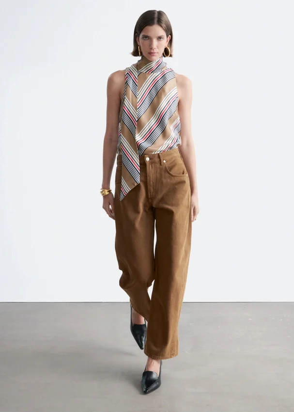 Barrel-Jeans mit weitem Bein Barrel-Jeans mit weitem Bein