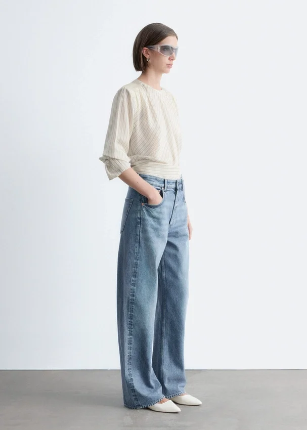 Barrel-Jeans mit weitem Bein Barrel-Jeans mit weitem Bein