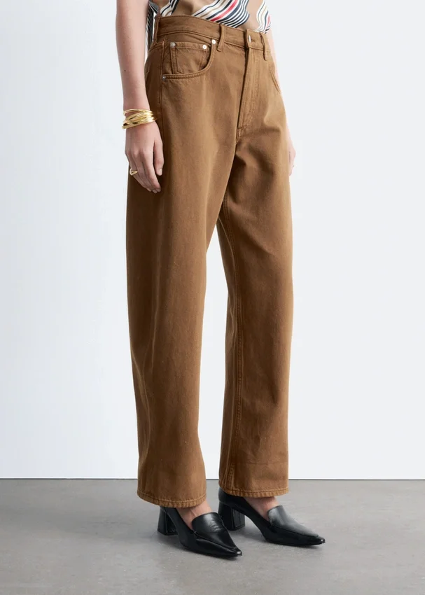Barrel-Jeans mit weitem Bein Barrel-Jeans mit weitem Bein