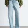 Barrel-Jeans mit weitem Bein Barrel-Jeans mit weitem Bein