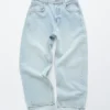Barrel-Jeans mit weitem Bein Barrel-Jeans mit weitem Bein