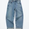 Barrel-Jeans mit weitem Bein Barrel-Jeans mit weitem Bein