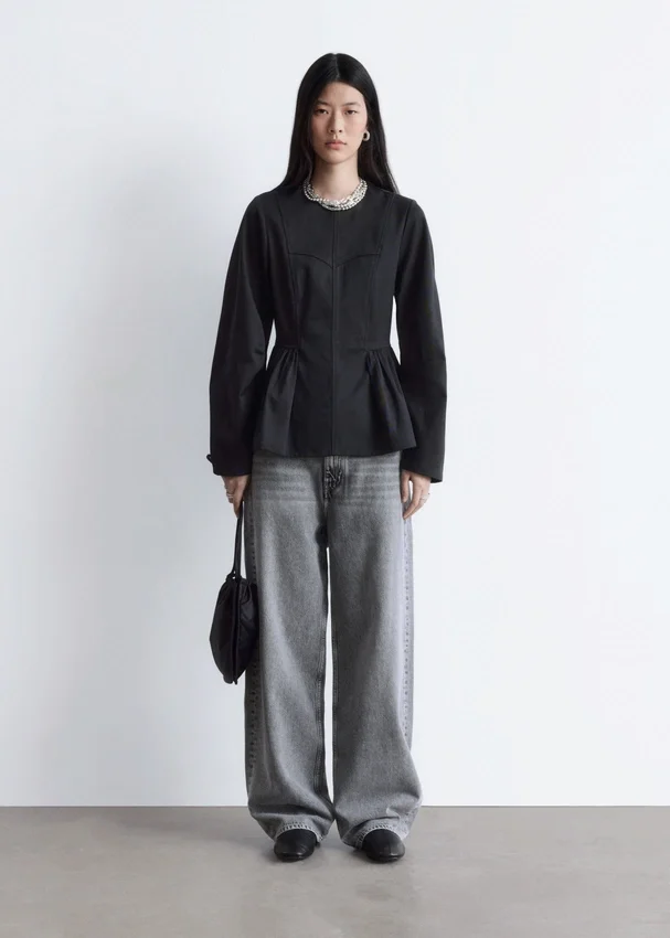 Baumwoll-Peplum-Oberteil Baumwoll-Peplum-Oberteil