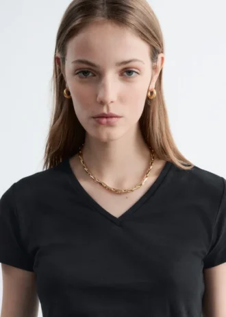 Baumwoll-T-Shirt mit V-Ausschnitt