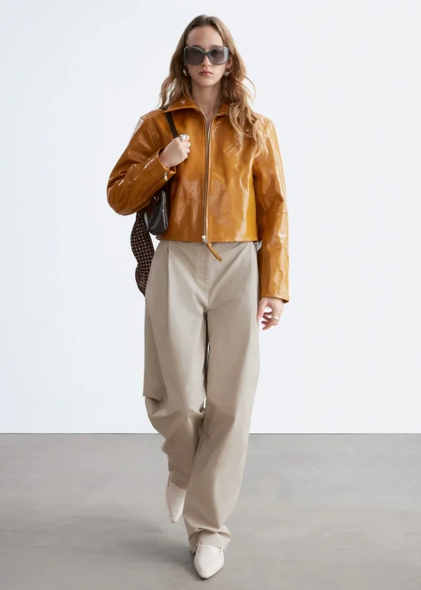 Baumwollhose mit Bundfalten Baumwollhose mit Bundfalten