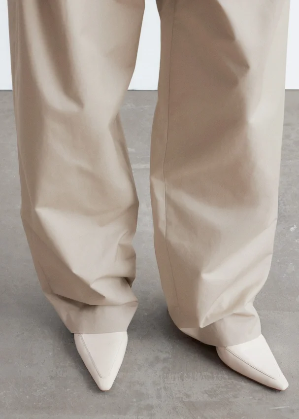 Baumwollhose mit Bundfalten Baumwollhose mit Bundfalten
