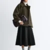 Übergroße Wolljacke