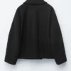 Übergroße Wolljacke