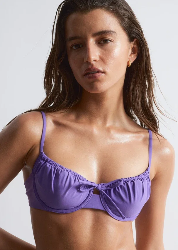 Bikini-Oberteil mit Bügel und Schleifendetail Bikini-Oberteil mit Bügel und Schleifendetail
