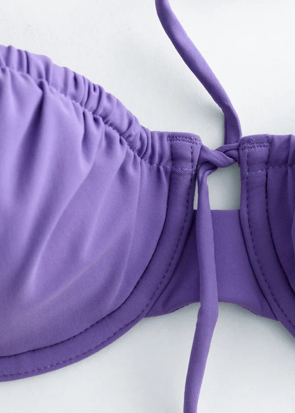 Bikini-Oberteil mit Bügel und Schleifendetail Bikini-Oberteil mit Bügel und Schleifendetail