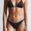 Bikini-Slip mit Kontrastbesatz Bikini-Slip mit Kontrastbesatz