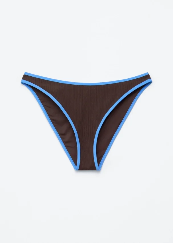 Bikini-Slip mit Kontrastbesatz Bikini-Slip mit Kontrastbesatz