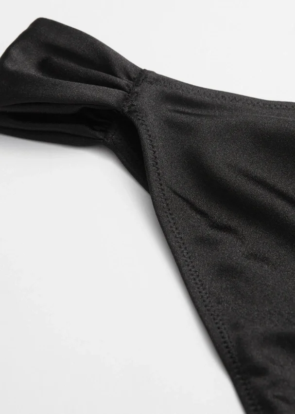 Bikini-Slip mit Rüschen Bikini-Slip mit Rüschen