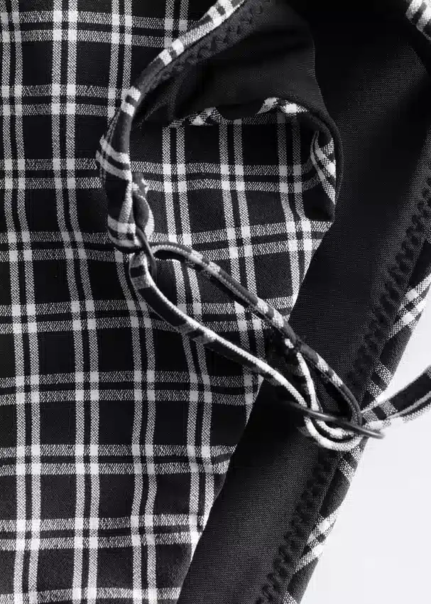 Bikini-Slip mit Schnallen-Detail Bikini-Slip mit Schnallen-Detail