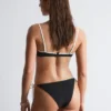 Bandeau-Bikini-Oberteil mit Bindeband vorne Bandeau-Bikini-Oberteil mit Bindeband vorne