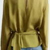 Bluse mit gerafftem Gürtel Bluse mit gerafftem Gürtel