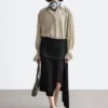 Bluse mit gerafftem Rücken Bluse mit gerafftem Rücken
