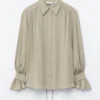 Bluse mit gerafftem Rücken Bluse mit gerafftem Rücken