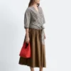 Bluse mit Wickelausschnitt Bluse mit Wickelausschnitt