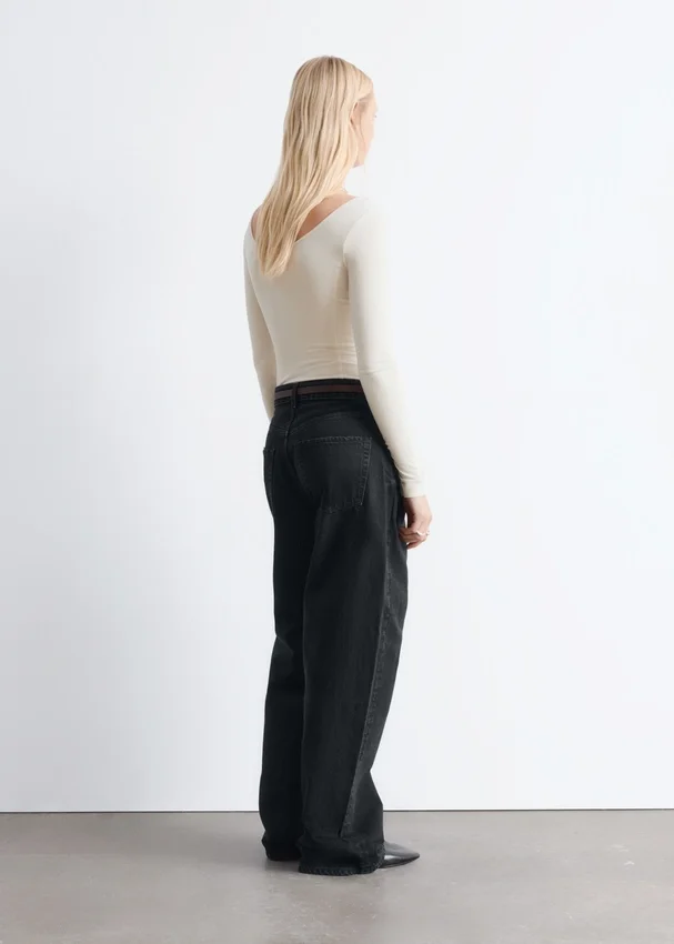 Bodysuit mit U-Ausschnitt Bodysuit mit U-Ausschnitt