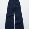 Bootcut-Jeans mit Wickelnähte Bootcut-Jeans mit Wickelnähte