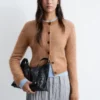 Cardigan aus gebürsteter Mohairmischung Cardigan aus gebürsteter Mohairmischung
