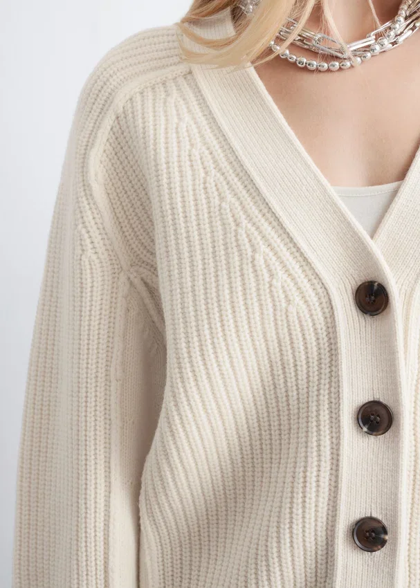Cardigan aus Merinowolle Cardigan aus Merinowolle