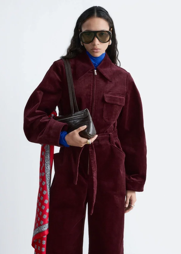 Cord-Jumpsuit mit Gürtel Cord-Jumpsuit mit Gürtel