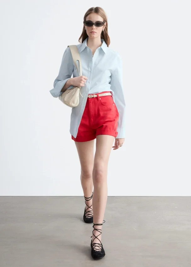 Denim-Shorts mit hoher Taille Denim-Shorts mit hoher Taille