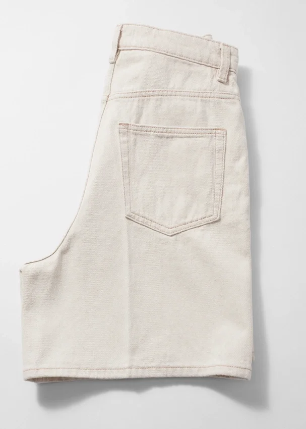 Denim-Shorts mit weitem Bein Denim-Shorts mit weitem Bein