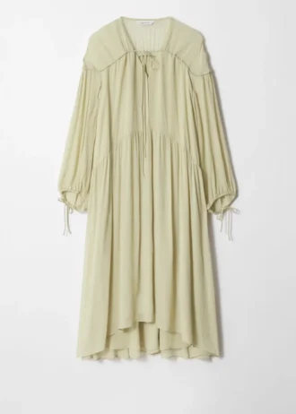 Fließendes Maxikleid