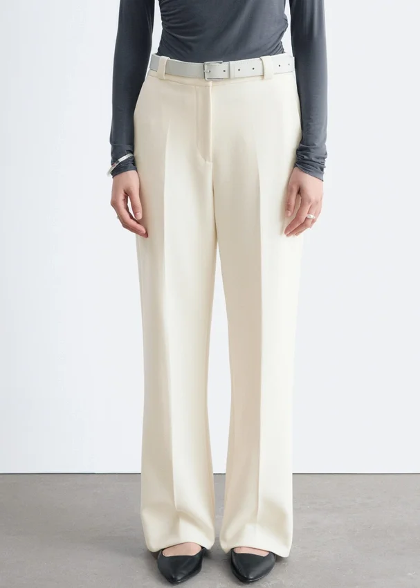 Gerade Hose mit Pressfalte Gerade Hose mit Pressfalte