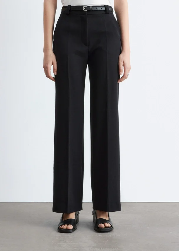 Gerade Hose mit Pressfalte Gerade Hose mit Pressfalte