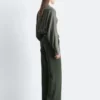 Gerade Hose mit Pressfalte
