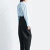 Geraffte Bluse mit Stehkragen Geraffte Bluse mit Stehkragen