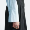 Geraffte Bluse mit Stehkragen Geraffte Bluse mit Stehkragen