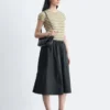 Geraffter Midirock aus Twill Geraffter Midirock aus Twill