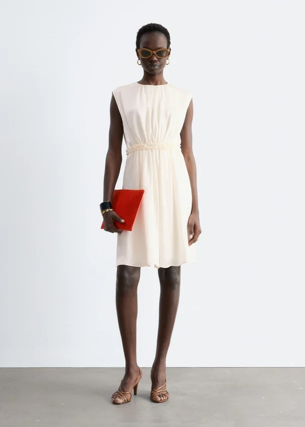 Gerafftes Seiden-Minikleid Gerafftes Seiden-Minikleid